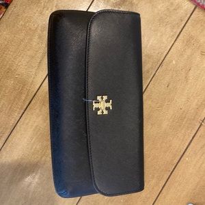 Tory Burch Kira black clutch